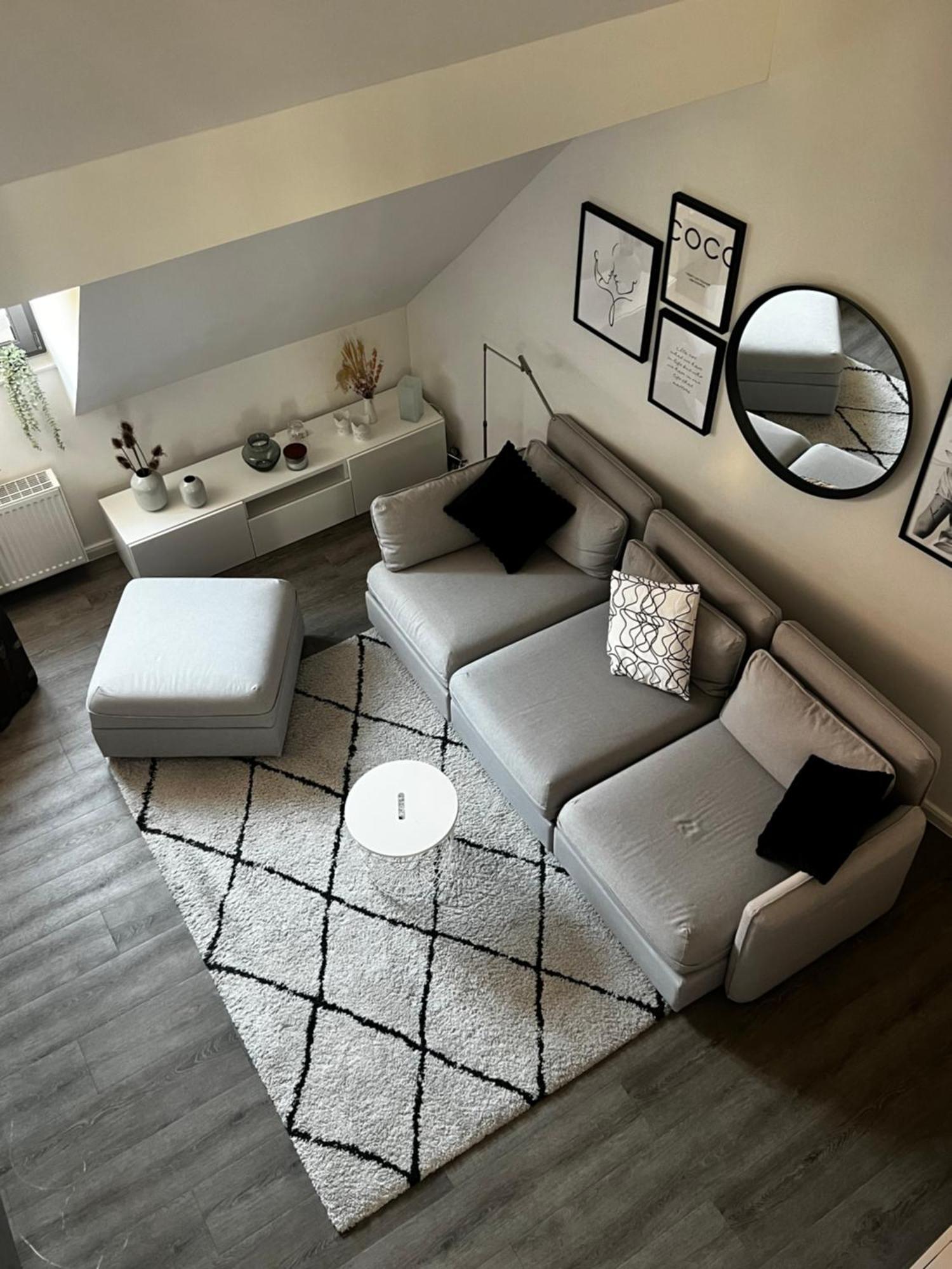 Moderne Galeriewohnung Mit Balkon Und Stellplatz Am Wenigemarkt Erfurt Bagian luar foto